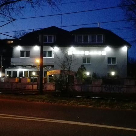 Hotel Restaurant 1000 Cologne Luaran gambar